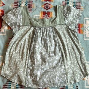 Rewind Sage Lace Top